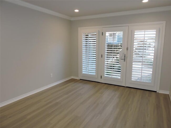 Building Photo - 12245 Montego Plaza