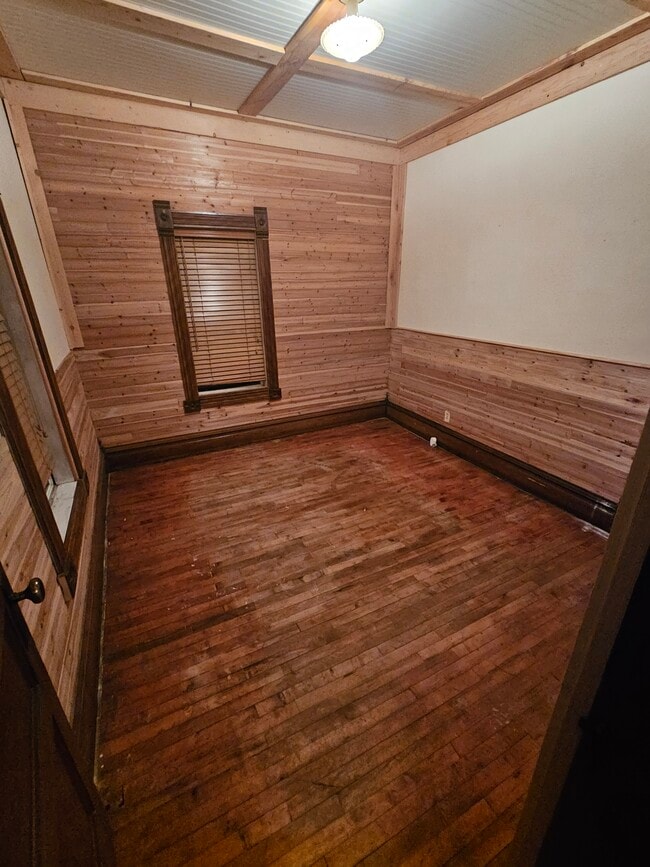 Building Photo - 1510 N 4th St