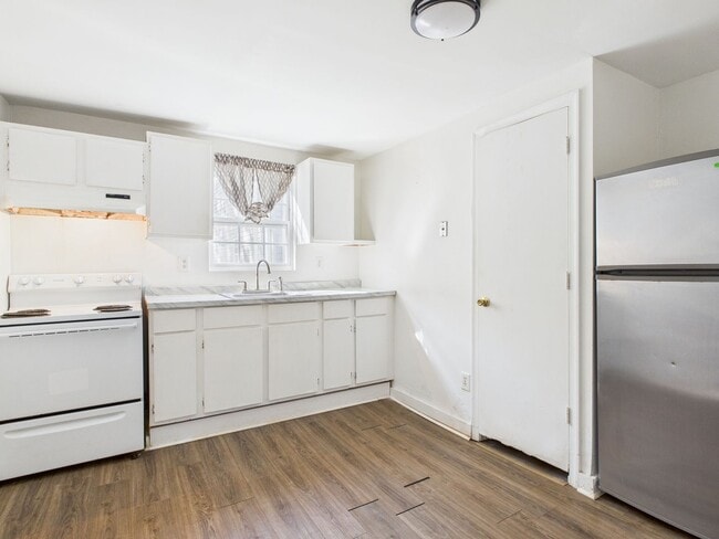 Building Photo - 1206 Rome St