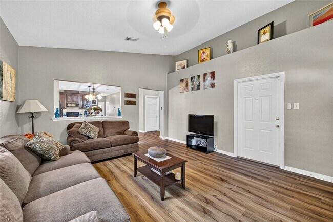 Building Photo - 21310 Sweet Grass Ln