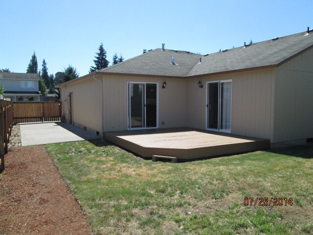 Building Photo - One Level Ranch - Off Padden and near Ward...