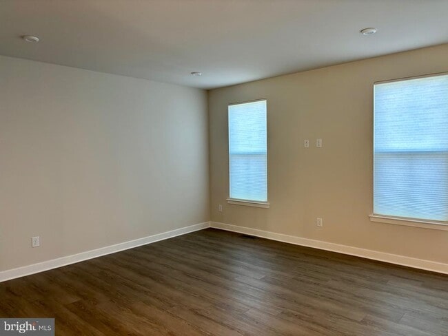 Building Photo - 88 Rosemary Wy