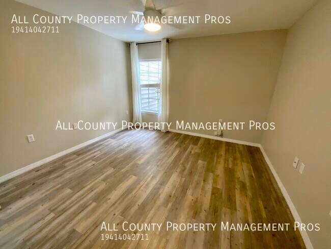 Building Photo - 8932 Manor Loop