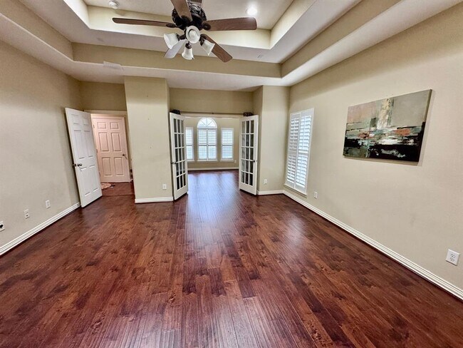 Building Photo - 7115 Laguna Villas