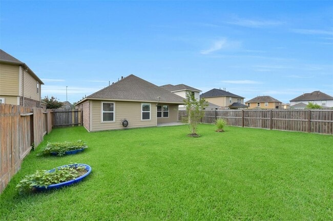 Building Photo - 5114 Espuela Ln