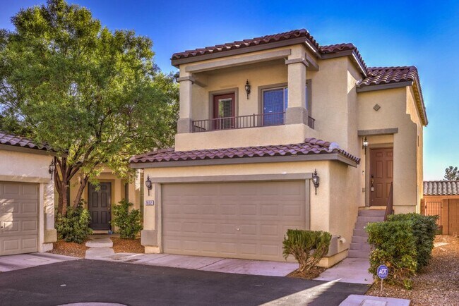 Building Photo - Gated Northwest Las Vegas Home | Furnished or Unfurnished Option Available