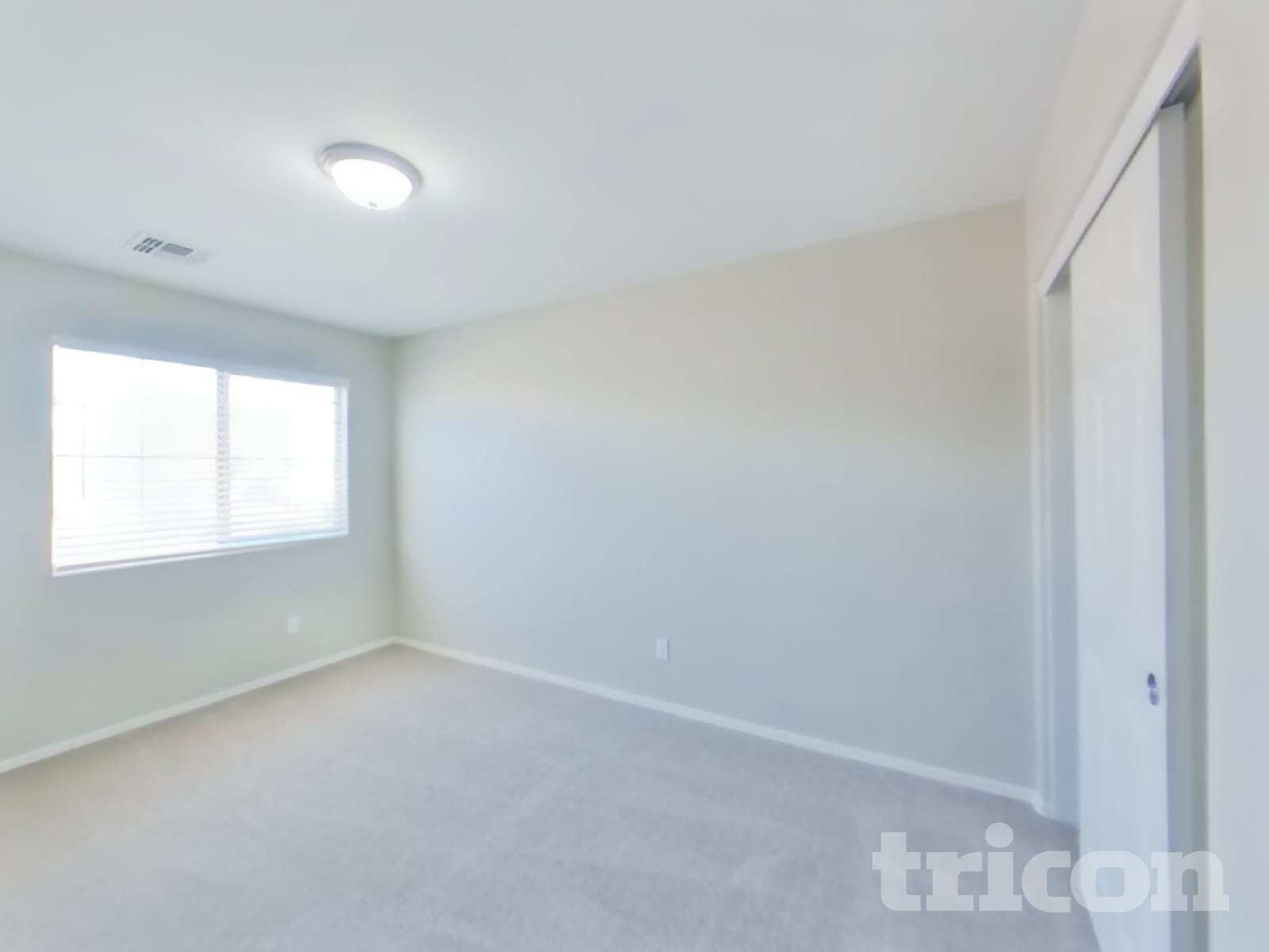 Building Photo - 34113 N Alison Dr