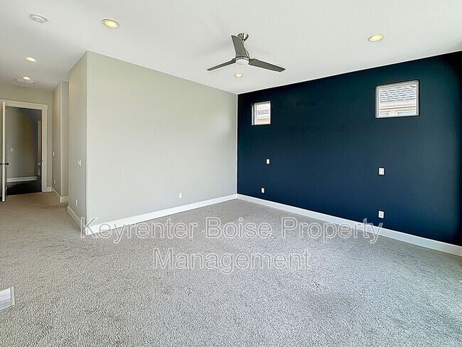 Building Photo - 8081 W Brooks Dr