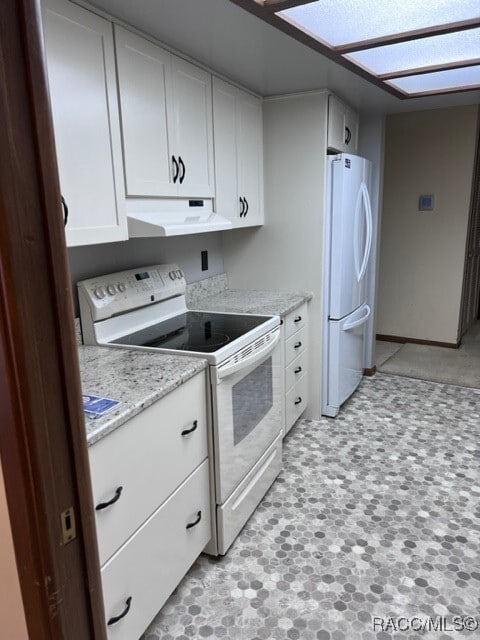 Building Photo - 29 Sycamore Cir