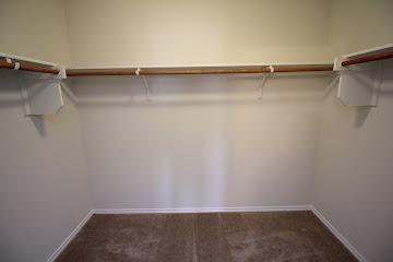 Building Photo - 9001 Tall Sky Trc