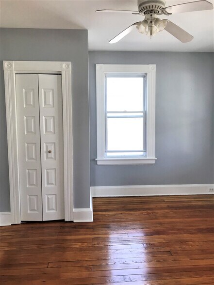 Building Photo - 27 Harborview Ave