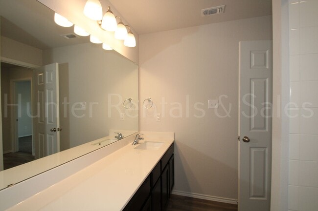 Building Photo - Cedarbrook Ridge Harker Heights 4 Bedroom ...