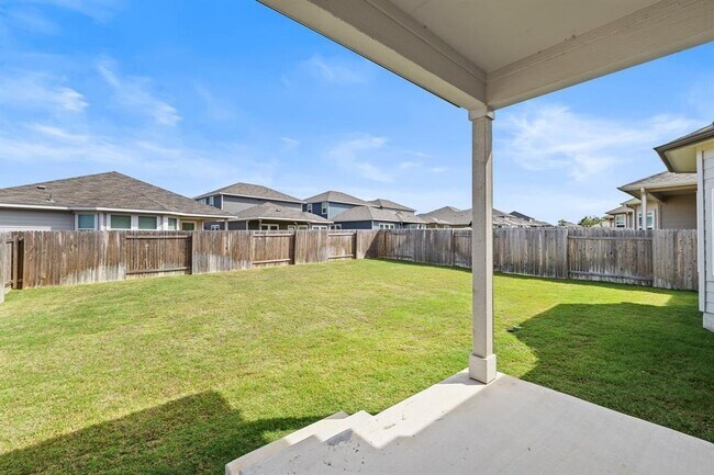 Building Photo - 631 Wild Spur Ln