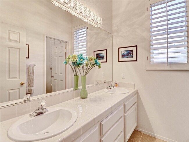 Building Photo - 77573 Ashberry Ct