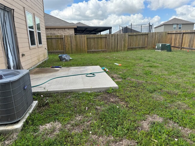 Building Photo - 7943 Vacek Meadows Loop