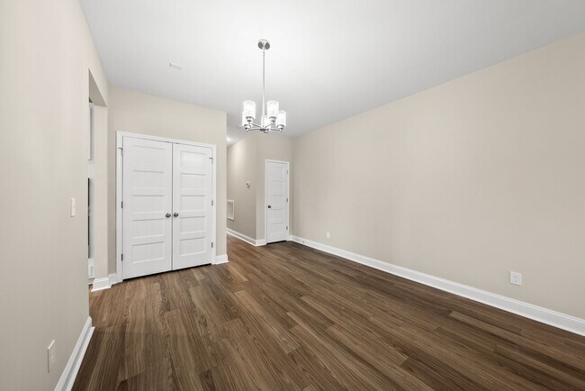 Building Photo - 7996 Humie Olive Rd