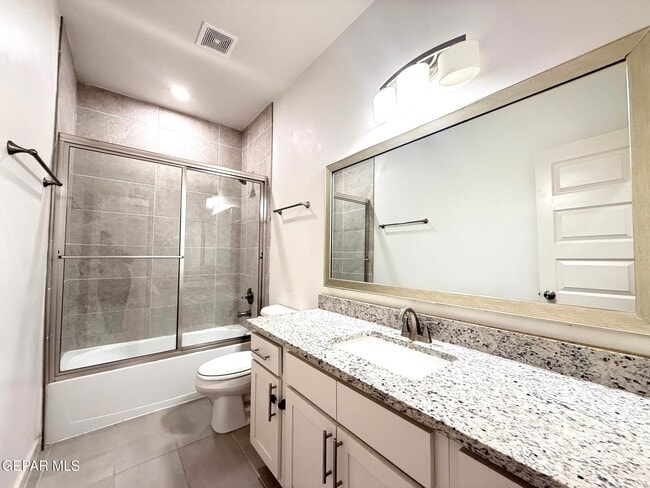 Building Photo - 7792 Enchanted Pk Dr