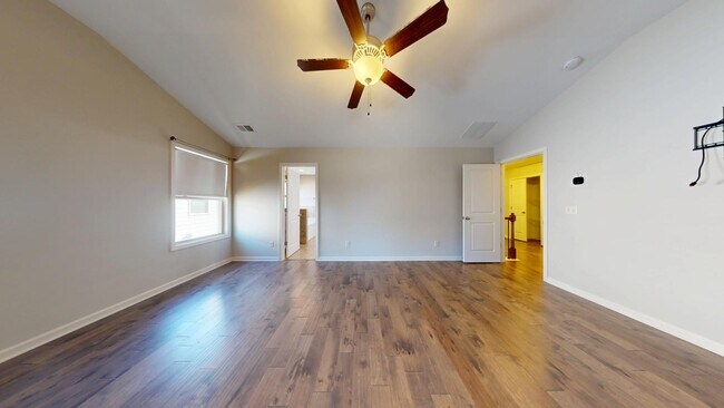 Building Photo - Solamere Subdivision