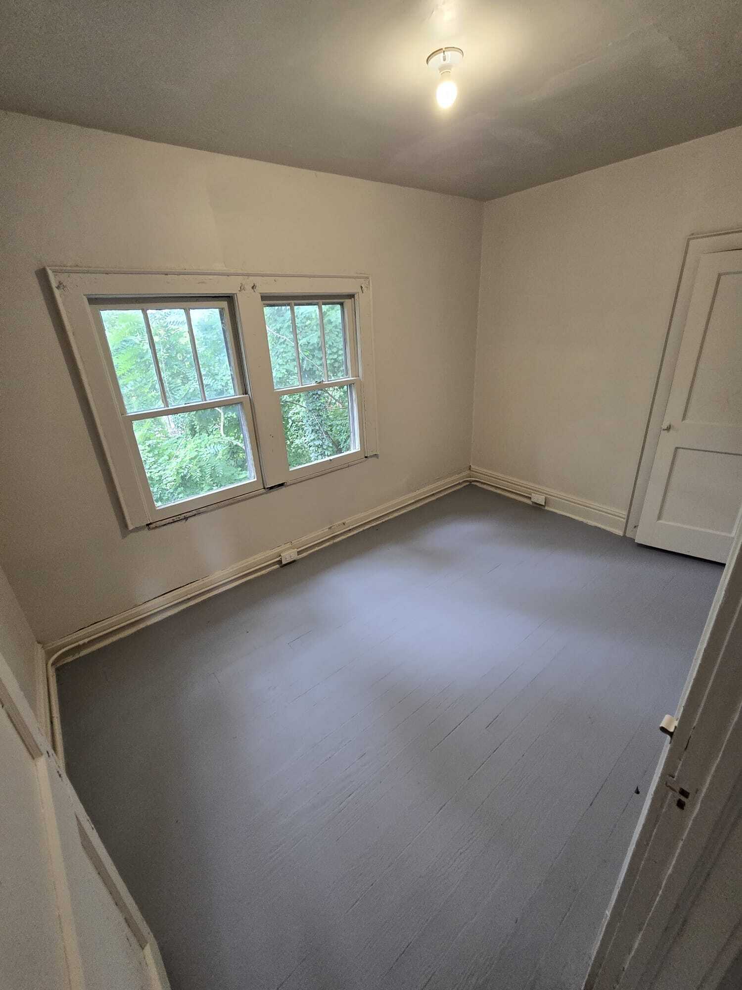 Building Photo - 1925 Foster Ave