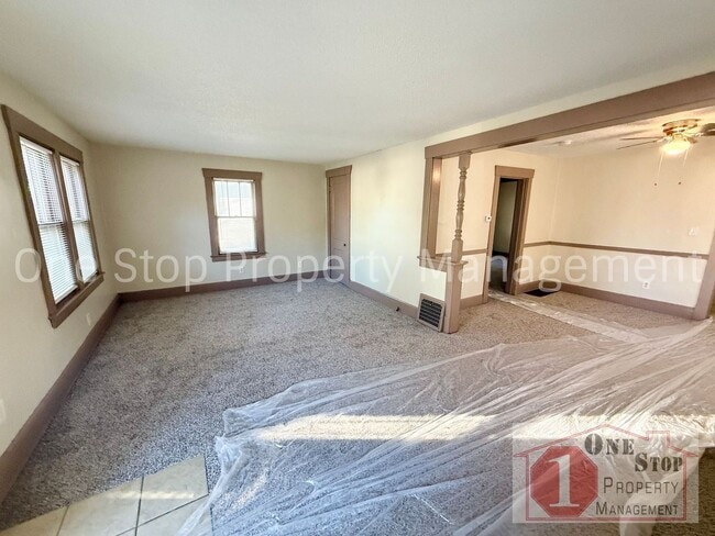 Building Photo - 3-Bedroom, 1.75-Bathroom home in Independence
