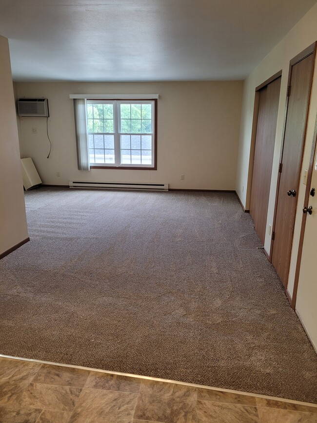 2022 Sylvan Way - 2022 Sylvan Way West Bend WI 53095 | Apartment Finder