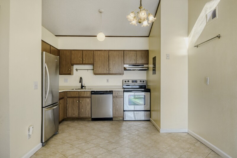 Building Photo - 8813 Colorado Blvd