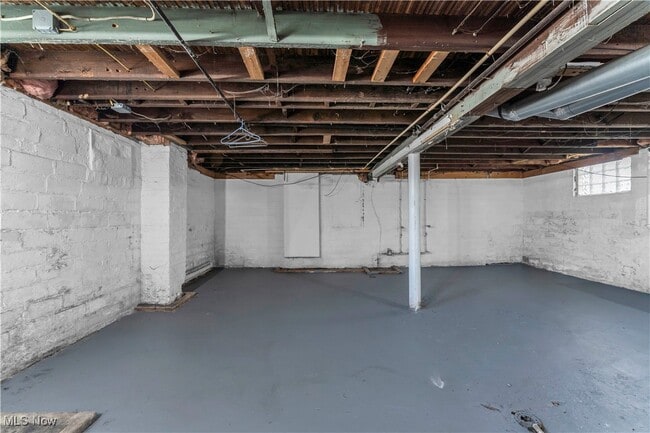 Building Photo - 4732 E 104th St