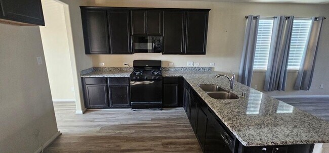 Building Photo - 15602 Egret Field Ln