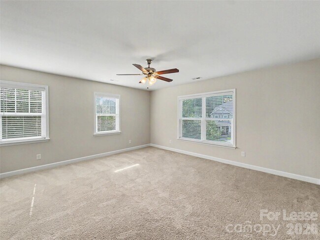 Building Photo - 9403 Segundo Ln