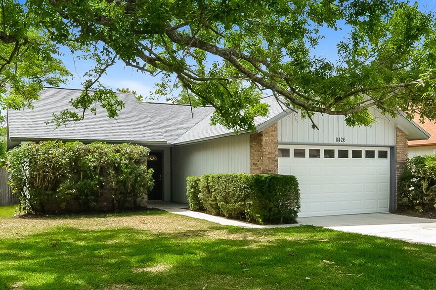 Building Photo - 11426 Lumberjack Cir W