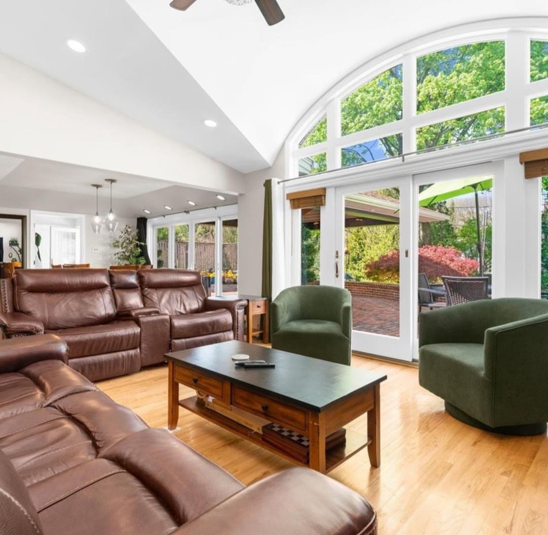 Family room. - 1212 Old Mill Rd