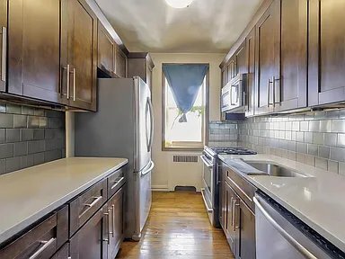 Building Photo - 41-16 47th Ave