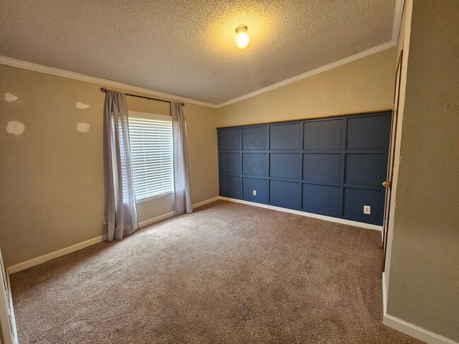 Building Photo - 4 Bedroom/ 2 Bath Modular Home