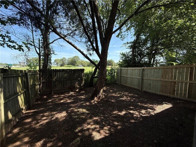 Building Photo - 4310 Nightingale Ln