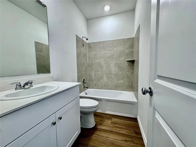 Building Photo - 1016 Longleaf Ln