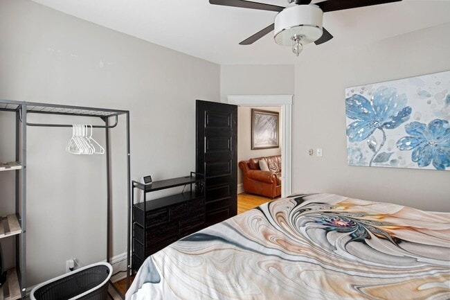 Building Photo - 2713 Garfield Ave