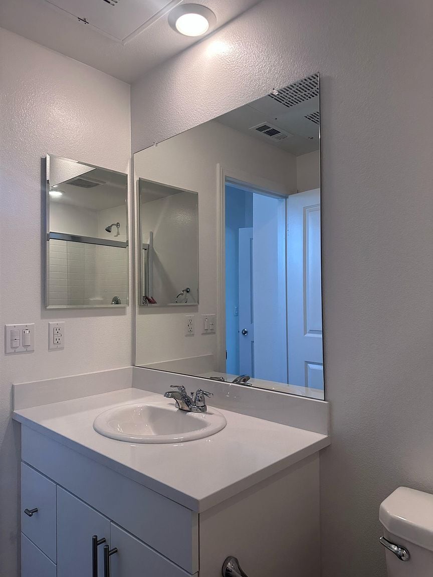 Building Photo - 30272 Truckee Cir