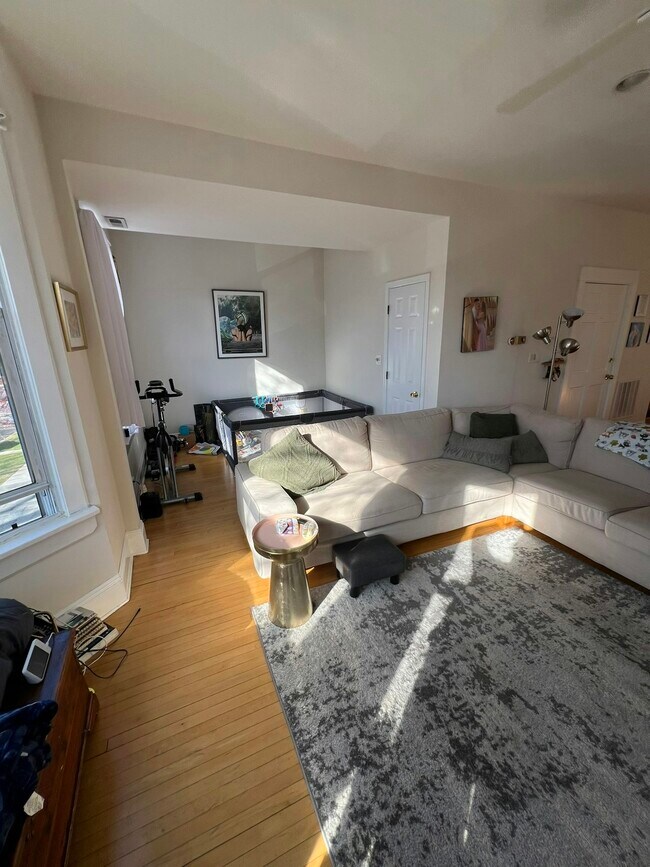 Building Photo - 4233 N Central Park Ave