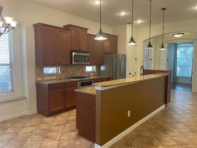 Building Photo - 2444 Sunderland Ln