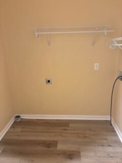 laundry room - 966 W Grenada Ter