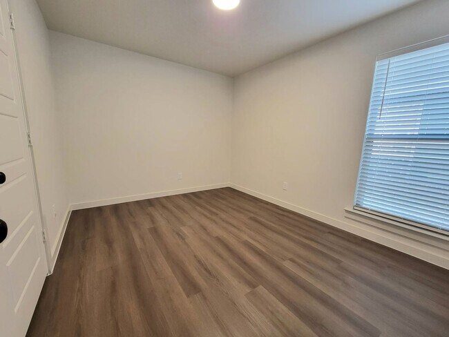 Building Photo - BRAND NEW 3 Bedroom 2 Bath 2 Car Garage