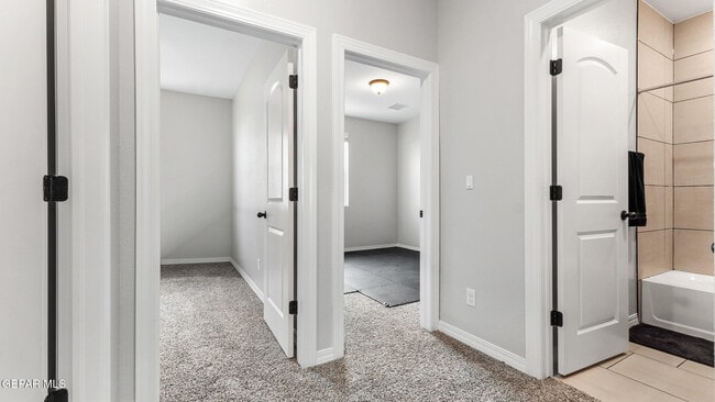 Building Photo - 14904 Concept Ct