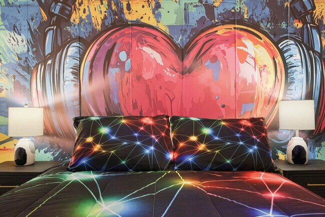 Building Photo - 126 Petrarch Trail