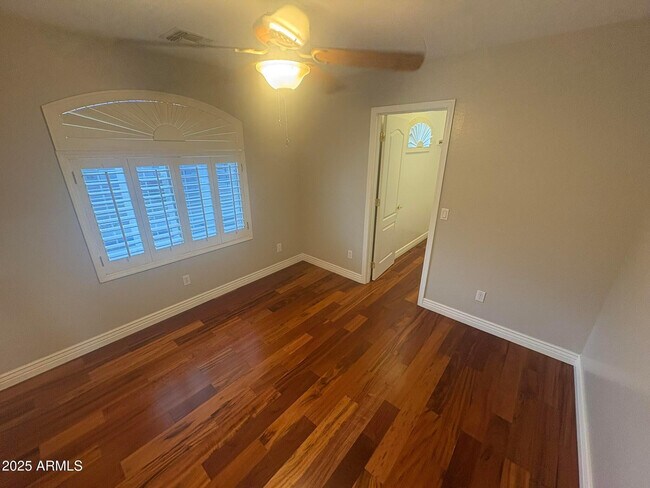 Building Photo - 17633 N 41st St