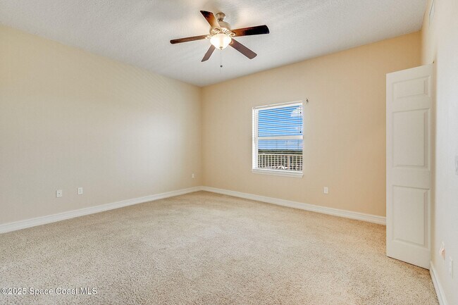 Building Photo - 134 Starboard Ln