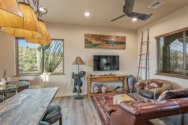 Building Photo - 6200 E Cielo Run N