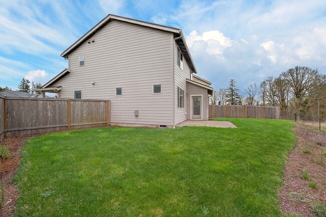 Building Photo - Beautiful 4-Bedroom Camas Home on Quiet Cul-de-Sac | Built in 2020 | Private Backyard