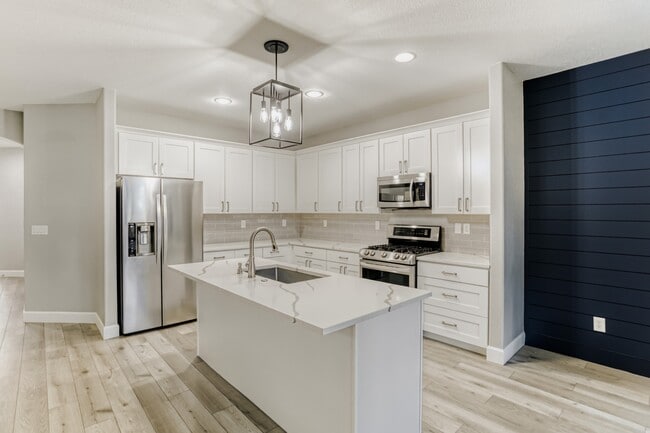 Building Photo - 16603 SW 134th Terrace