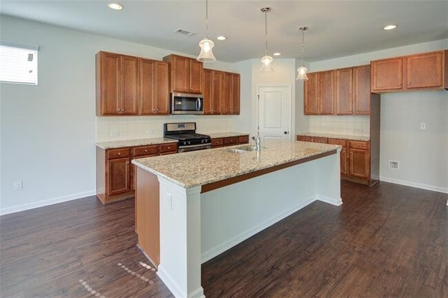 Building Photo - 5245 Echos Cove