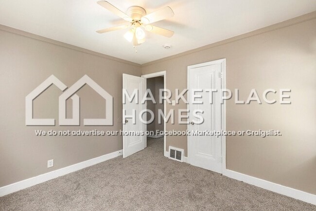 Building Photo - 14741 Lydia Ave